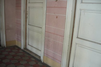 chodba-pruchozi-a-vyklizena